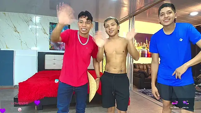 playhardsexx (G twink) - BIG EXPLOSION OF CUM INSIDE A FUCKING