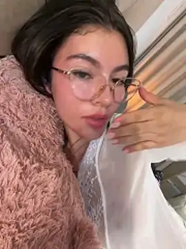 Your_Honeey's live cam