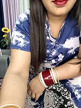 Curvy_Nayara webcam