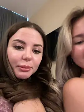 Alina_Vibe_Me webcam