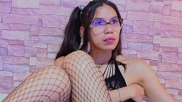 nextdoor_fantasy1 webcam