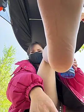 美女Carlin-yiyi在线直播