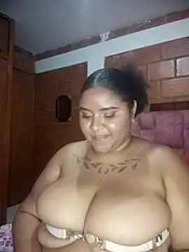 Valentina_belmont webcam