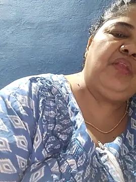 tamilthanushri webcam