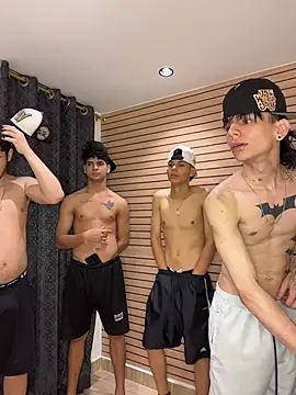 TheBatMansion webcam