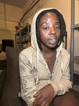 choclatepeaach - Choclatepeaach's free webcam - UK Sex Cams