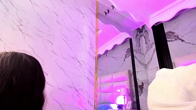 VictoriaKyros webcam