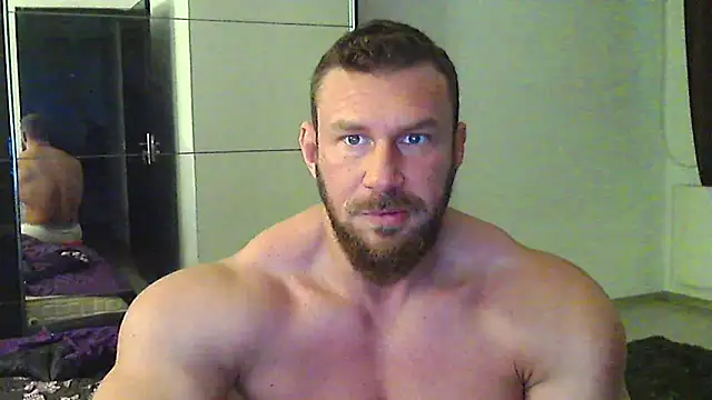 muscularkevin webcam