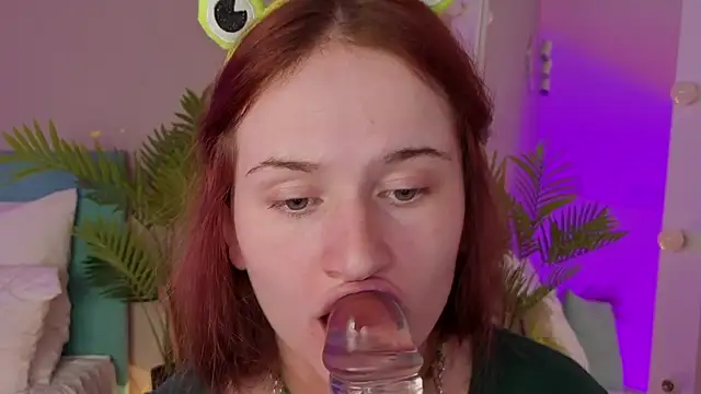 L1ittle_kitty_ webcam