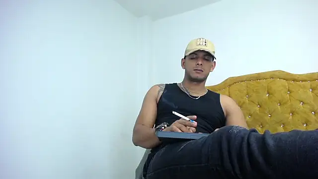 Chris_Dick23 webcam
