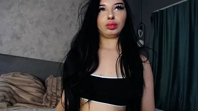 ScarlettJakobs webcam