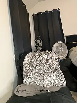 Exotic_Queen_ webcam