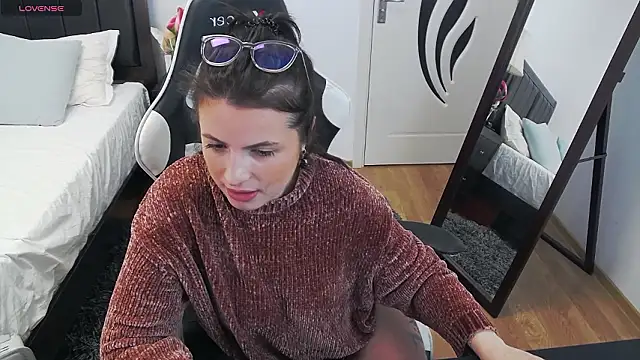 amypure_ - AmyPure_'s free webcam - UK Sex Cams