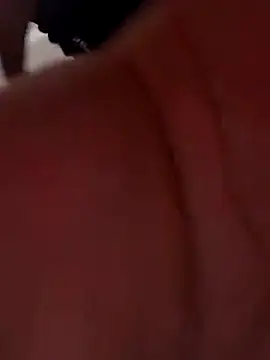 Cute_Big_Hairy_Bear webcam