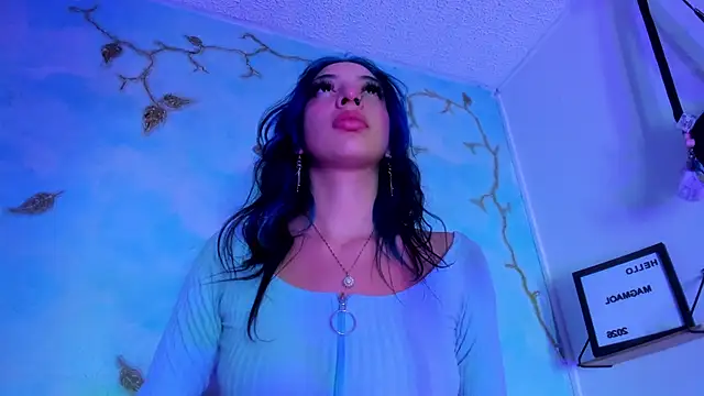 SaturnooStonee webcam