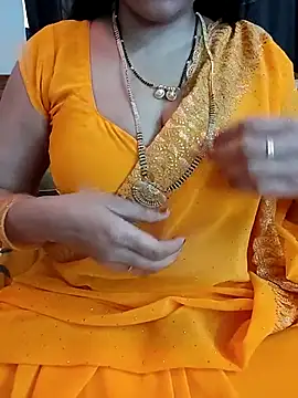 kaamuk_shweta webcam