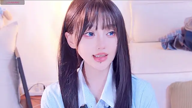 Yr_kitten_333 webcam