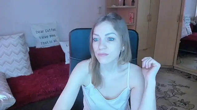 Tiffany_Bates webcam