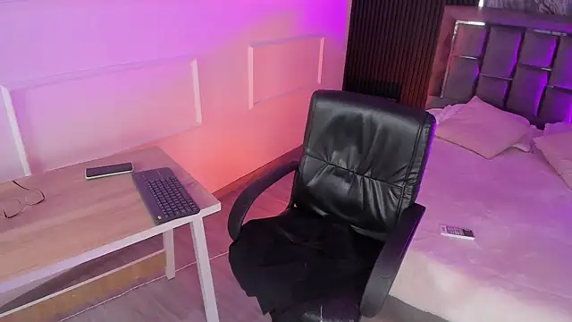 Sienarosewood webcam