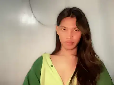 Yourgoddess_jayve webcam