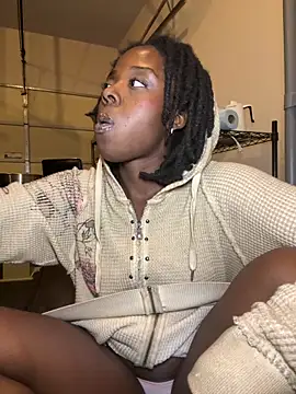 choclatepeaach - Choclatepeaach's free webcam - UK Sex Cams