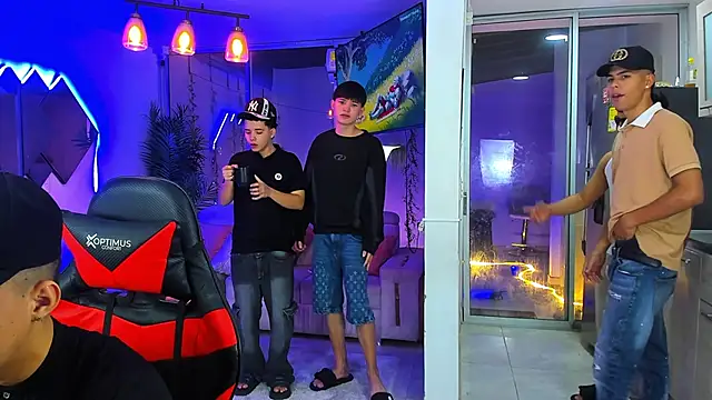 Houseofwarrios webcam