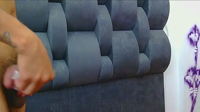 nahomiandandres webcam