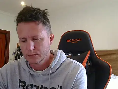 TroyDieselXXX webcam