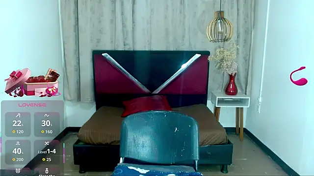 luisa__torres webcam