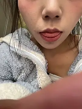 美女kara-tt在线直播