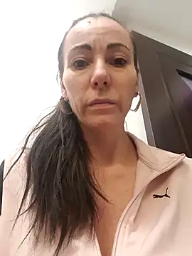 milflovelyxxx webcam