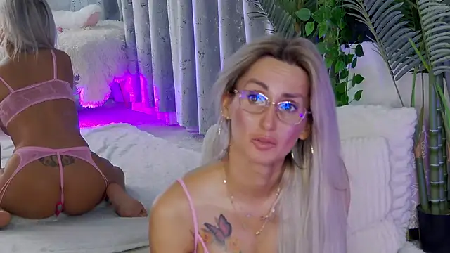 IsabelleEthan webcam