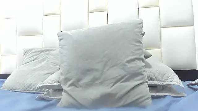 camila__herrera live sex cam