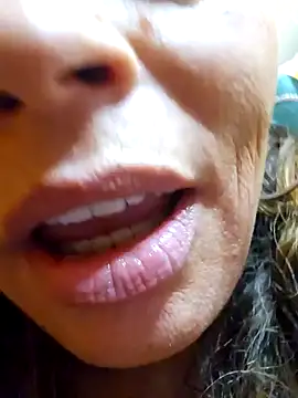 Erotic_and_Exotic webcam