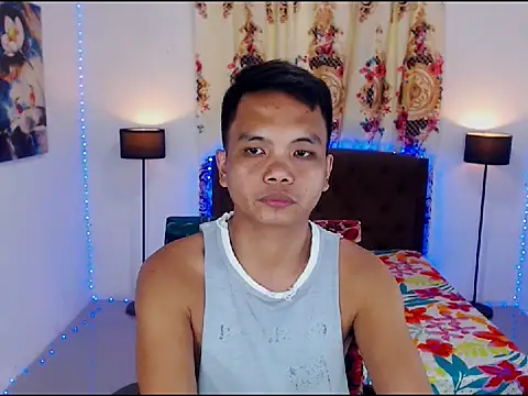 ianhardfucker (M young) - LETS CUM IN MY ROOM