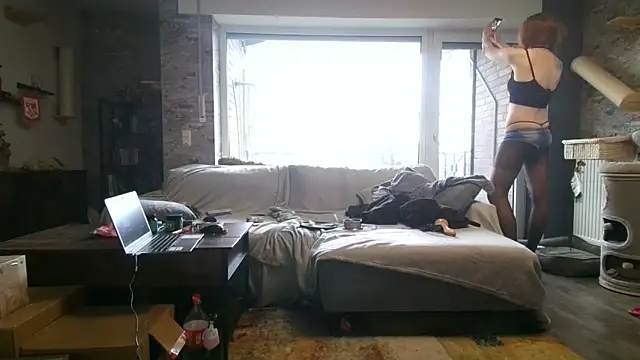 HornySissy_Sophia webcam