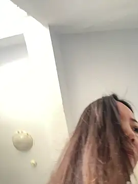 美女xinmengAZ在线直播