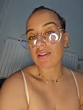 Lindsay_00off webcam