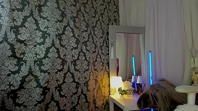 marie_ellie - Marie_Ellie's free webcam - UK Sex Cams