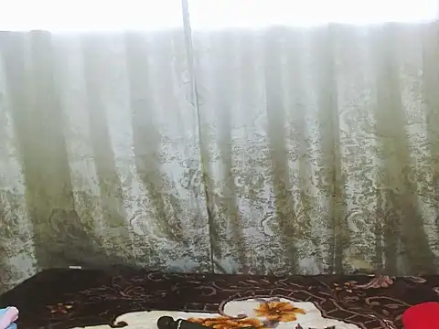 ChocoSlenderXXX webcam