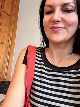 -olya- - -OLYA-'s free webcam - UK Sex Cams