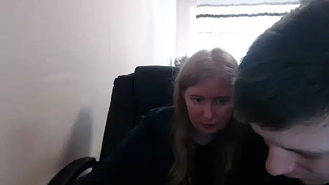 peterandjen (Ask my age) - Cum. Lush from 2 tkns.