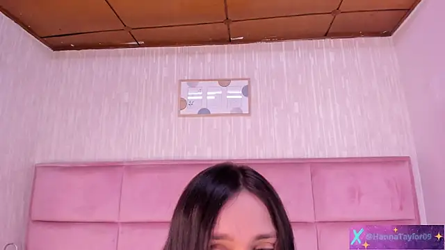 HannaTaylor webcam