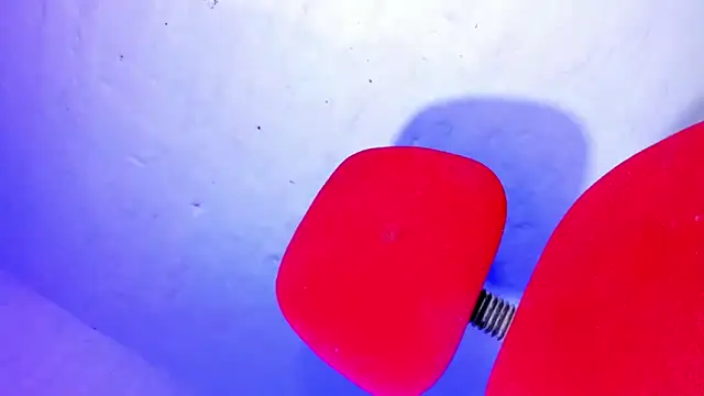 shopy_horny - Shopy_horny's free webcam - UK Sex Cams