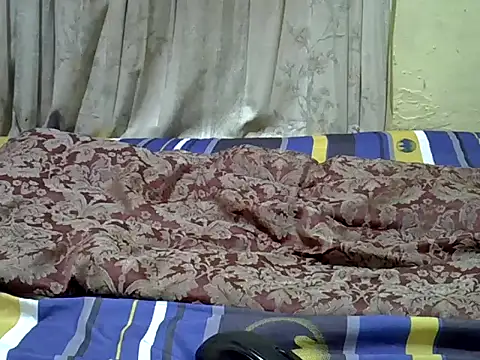 KENYANHONEY01 webcam