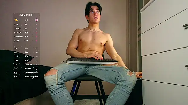 ChristianLevine_ webcam