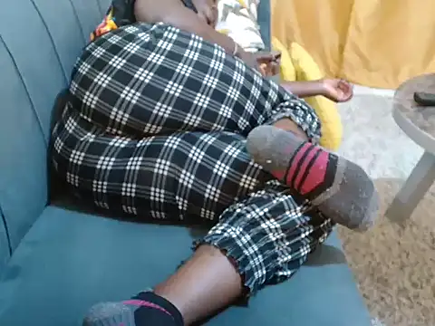 leslysexygirl webcam