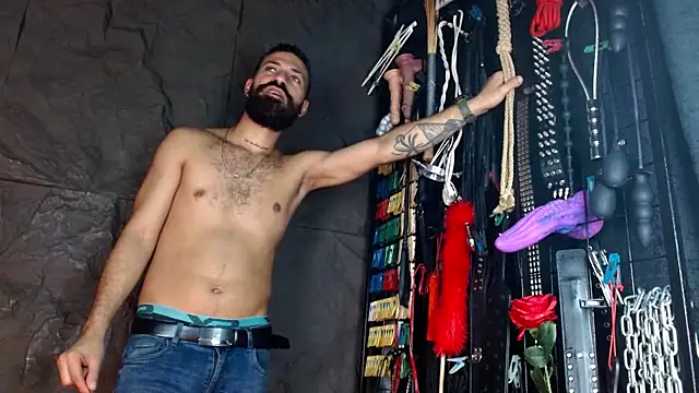 Hardcore_Room_Bdsm_ webcam