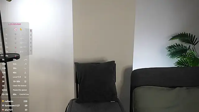 ClarineCasebolt webcam