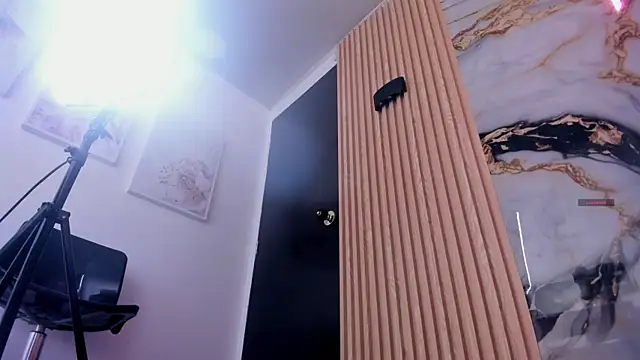 Mantis_winee webcam
